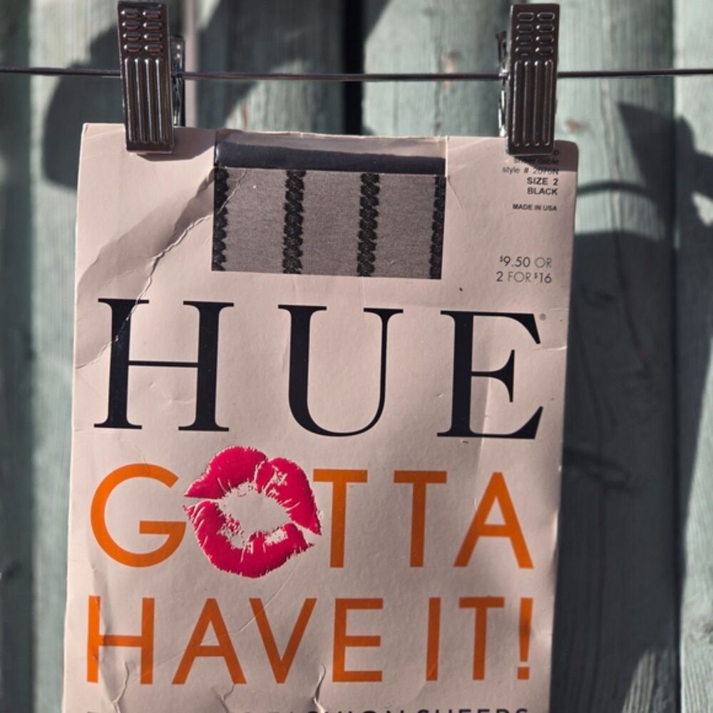 HUE Gotta Have It Fashion Sheers Tights Black Size 2 Per Chart